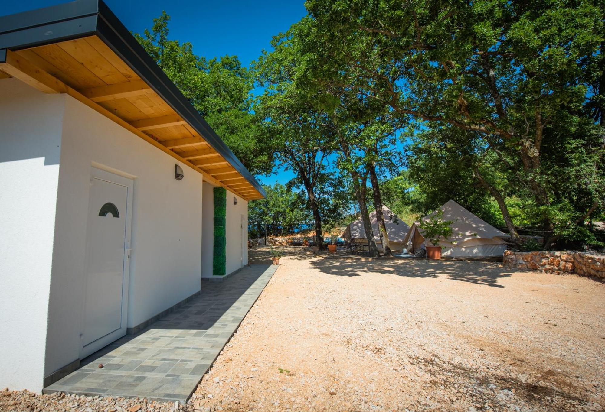 Rock Oak Camping 2 Imotski Extérieur photo